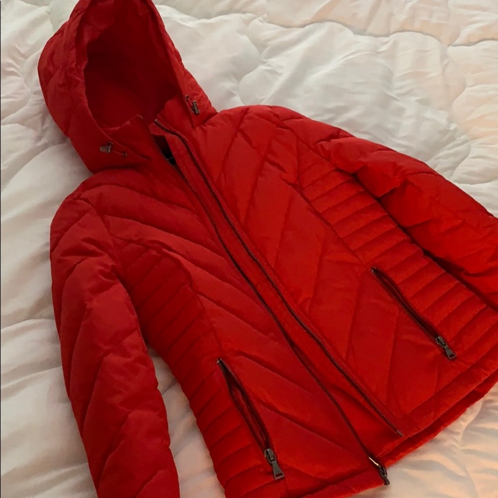 Express Hooded Puffer Jacket - Red XS